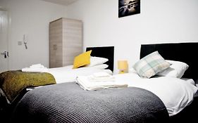 Godiva Rooms - Swan Lane